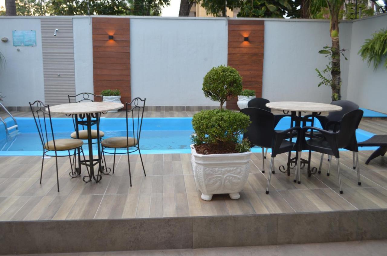 Foz Casa Do Turista Bed & Breakfast Foz do Iguacu Exterior photo